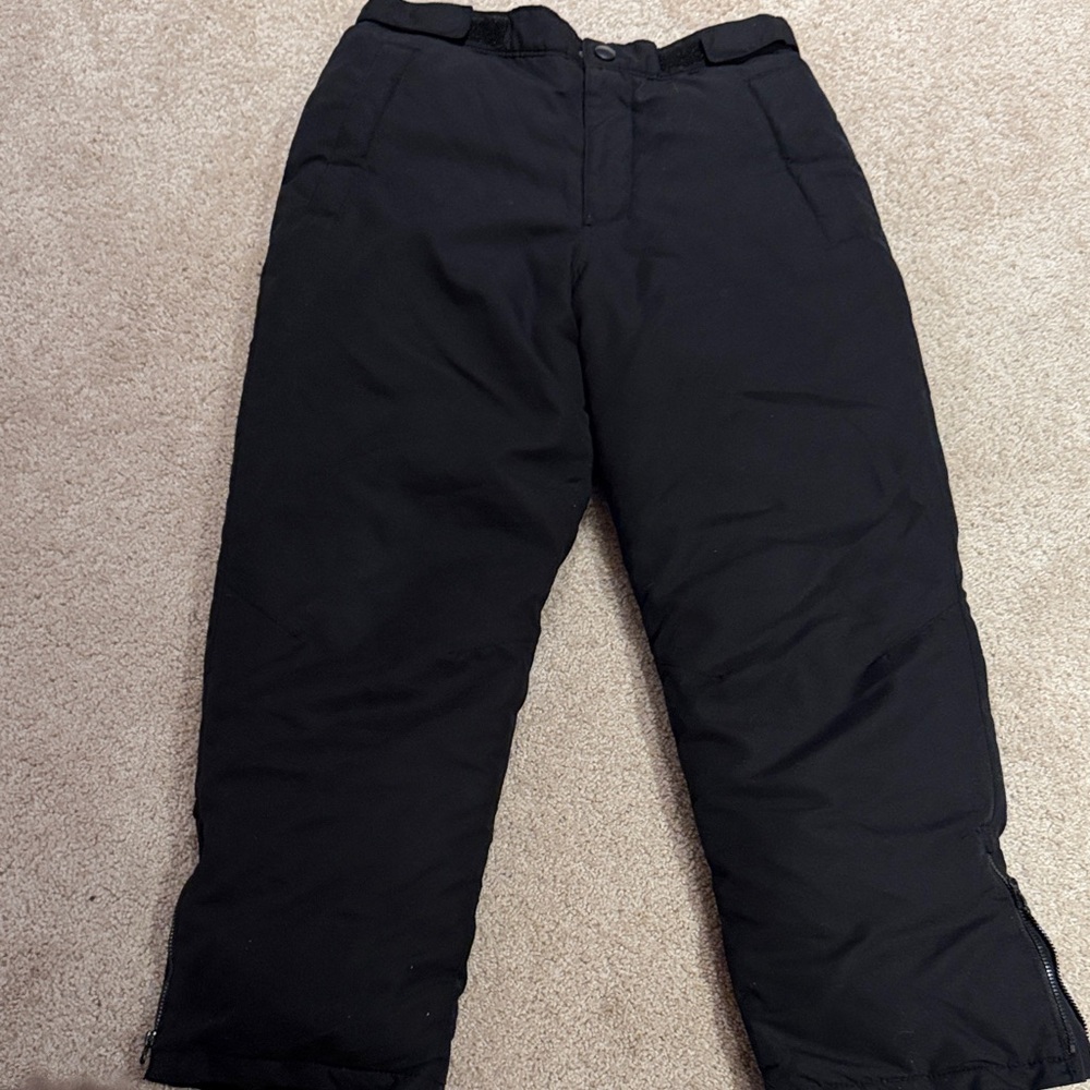 Old Navy Kids Black water resistant snow pants size large